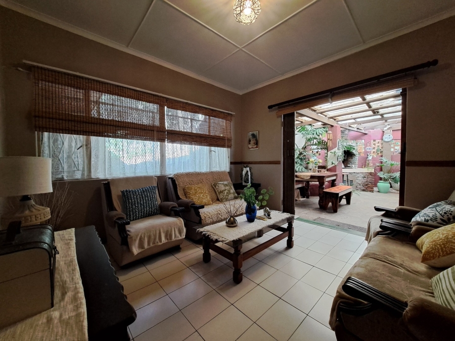 3 Bedroom Property for Sale in Summerpride Eastern Cape